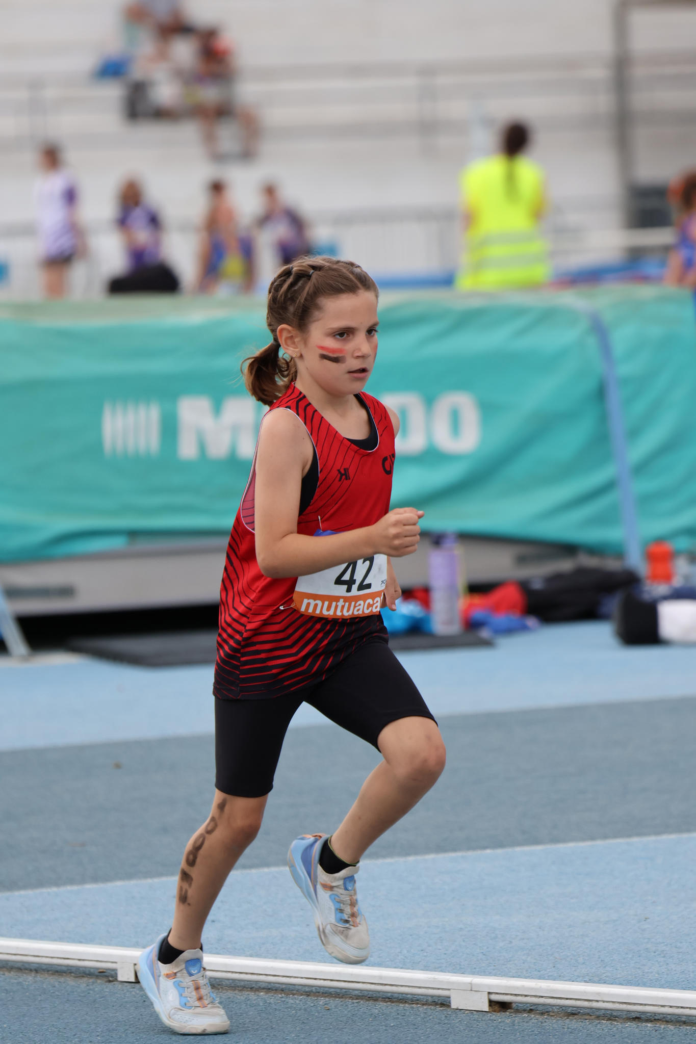 Club Atletisme Badalona - Escola